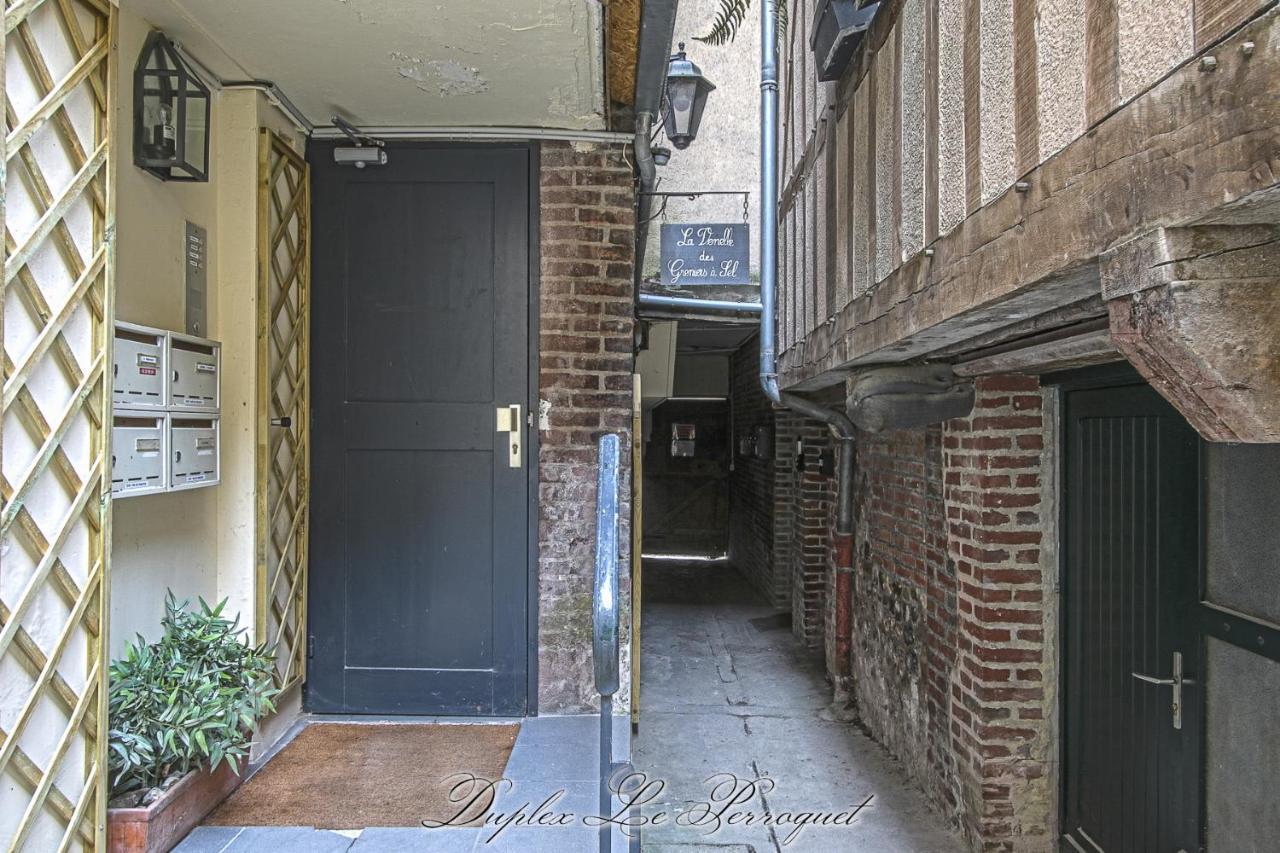 La Venelle Des Greniers A Sel Apartment Honfleur Exterior photo
